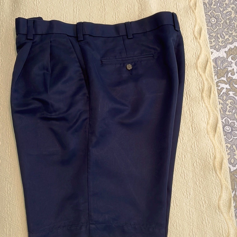 Roundtree and Yorke Men's shorts